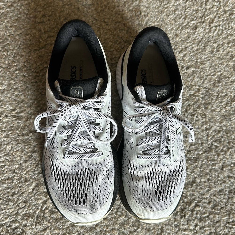 ASICS Gel-Kayano 26